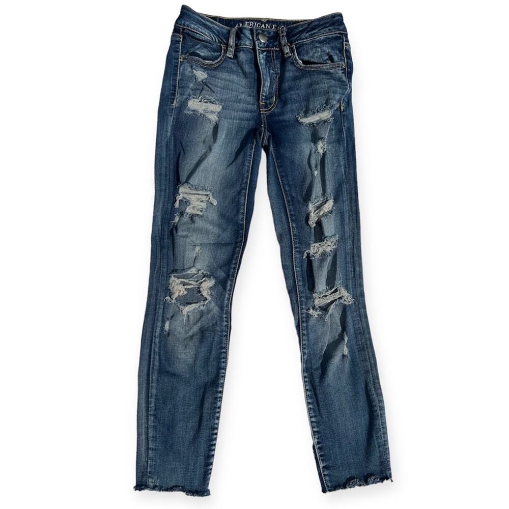 American Eagle Distressed Skinny Jegging Crop Jeans Raw Hem Size 2 Normcore